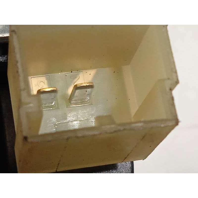 Recambio de elevalunas delantero derecho para audi a3 sedán (8vm) referencia OEM IAM 8V4837462  5Q0959801B