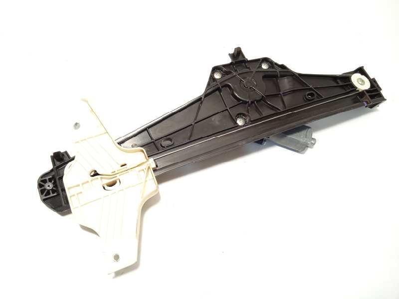 Recambio de elevalunas trasero derecho para peugeot 3008 allure referencia OEM IAM 9830388880  9829482480