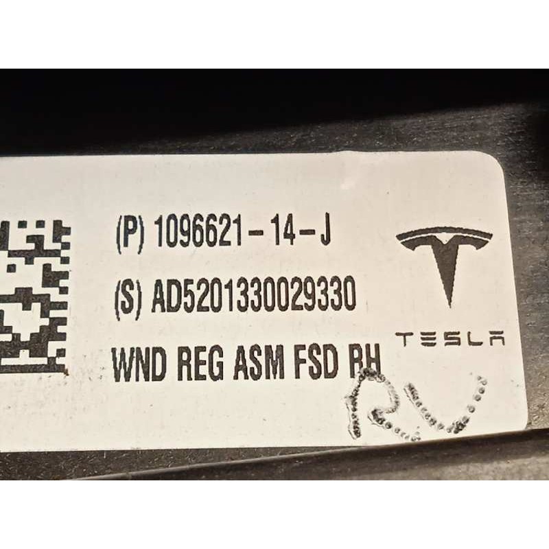 Recambio de elevalunas delantero derecho para tesla model 3 referencia OEM IAM 109662114J  