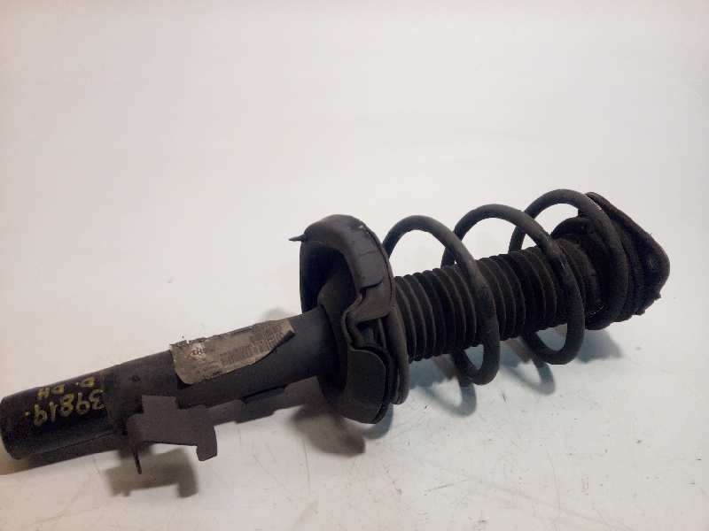 Recambio de amortiguador delantero derecho para volvo v40 1.6 diesel cat referencia OEM IAM 31387746  