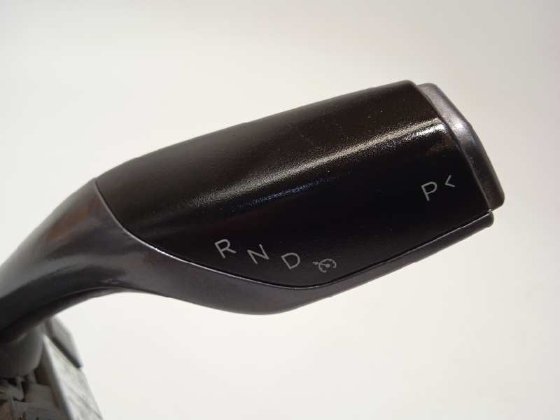 Recambio de mando intermitentes para tesla model 3 referencia OEM IAM 109766200N  