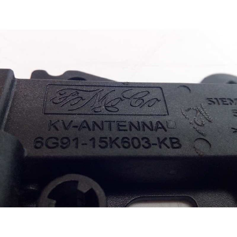 Recambio de antena para volvo v40 1.6 diesel cat referencia OEM IAM 31384075  6G9115K603KB