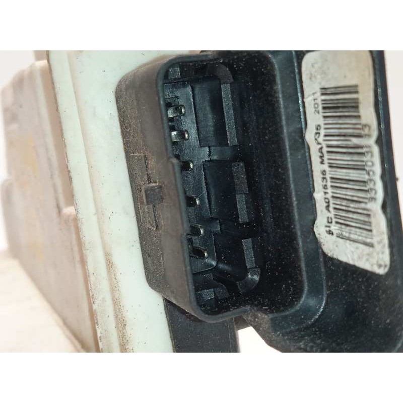 Recambio de cerradura puerta delantera derecha para peugeot 3008 hybrid4 referencia OEM IAM 732290  9800623080