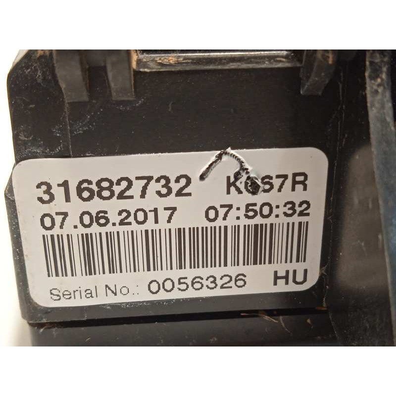 Recambio de caja reles / fusibles para volvo xc90 2.0 diesel cat referencia OEM IAM 31682732  32209198