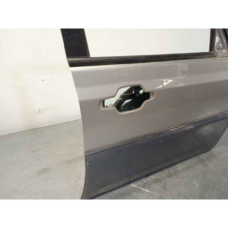 Recambio de puerta delantera derecha para hyundai terracan (hp) 2.9 crdi gl referencia OEM IAM 76020H1010  