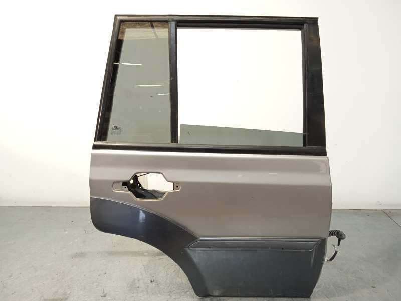 Recambio de puerta trasera derecha para hyundai terracan (hp) 2.9 crdi gl referencia OEM IAM 77020H1010  