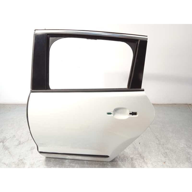 Recambio de puerta trasera izquierda para peugeot 3008 hybrid4 referencia OEM IAM 9006Q1  