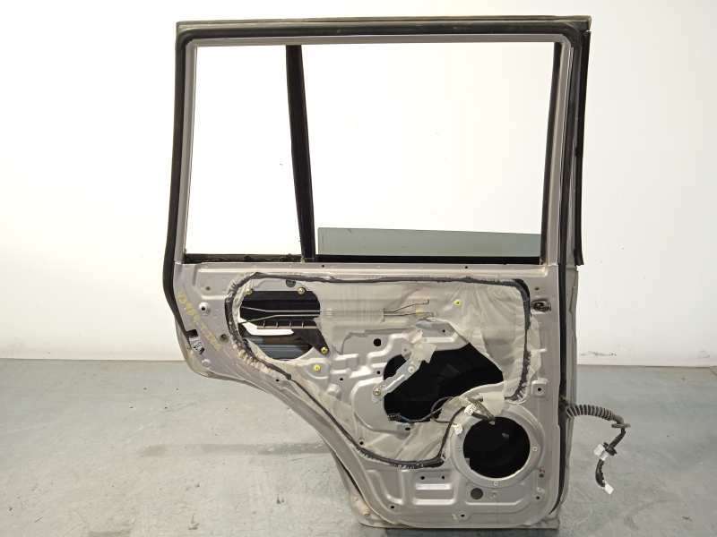 Recambio de puerta trasera izquierda para hyundai terracan (hp) 2.9 crdi gl referencia OEM IAM 77010H1010  