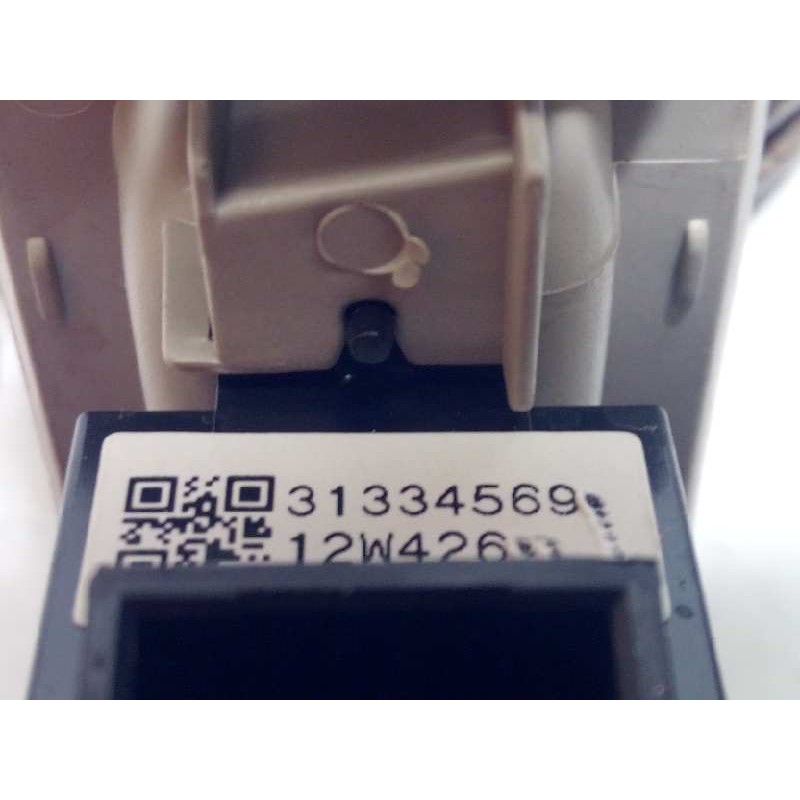 Recambio de mando elevalunas delantero derecho para volvo v40 1.6 diesel cat referencia OEM IAM 31334569  