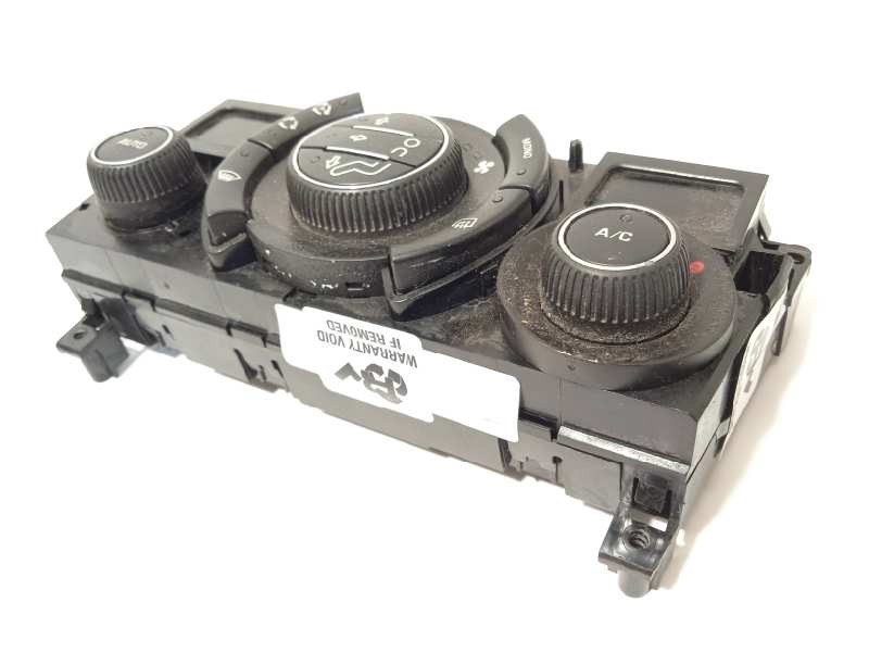 Recambio de mando climatizador para peugeot 3008 hybrid4 referencia OEM IAM 96738322XT  
