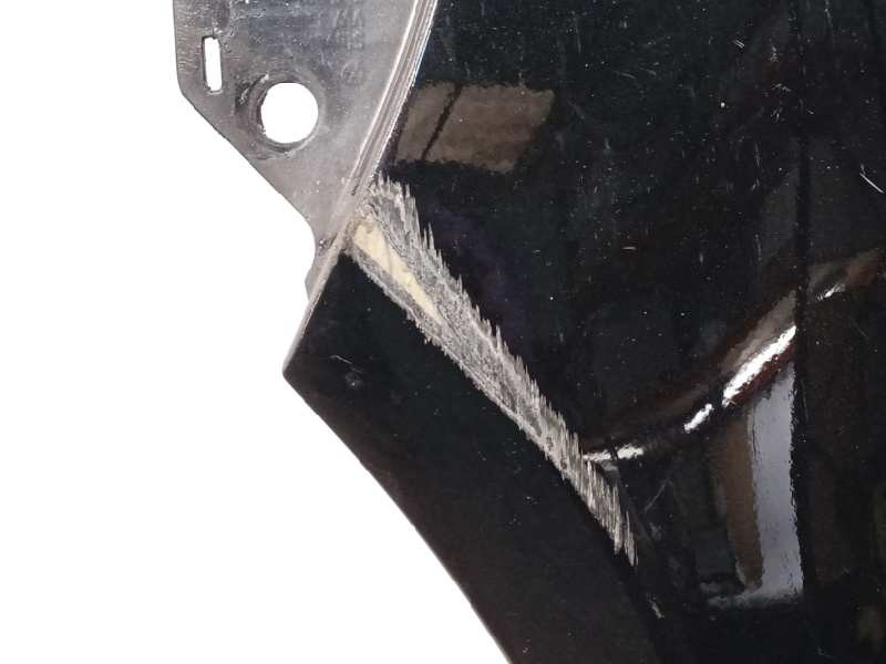 Recambio de aleta delantera izquierda para volkswagen touareg (7la) tdi r5 referencia OEM IAM 7L6821101K  