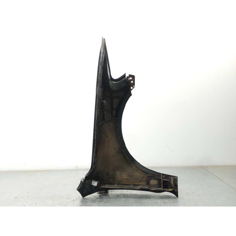 Recambio de aleta delantera izquierda para volkswagen touareg (7la) tdi r5 referencia OEM IAM 7L6821101K  