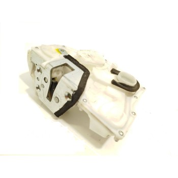 CERRADURA PUERTA DELANTERA DERECHA 8220162K30 