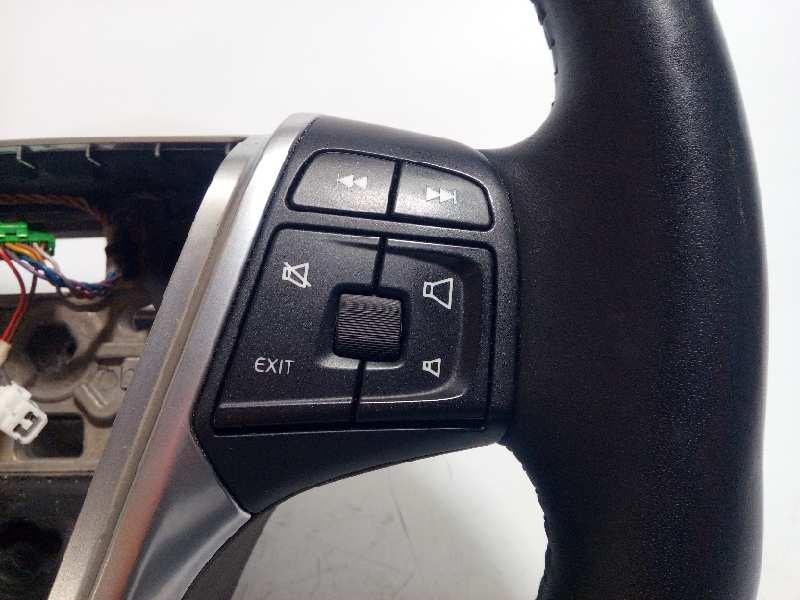 Recambio de volante para volvo v40 1.6 diesel cat referencia OEM IAM P31250592 31250591 34110217A