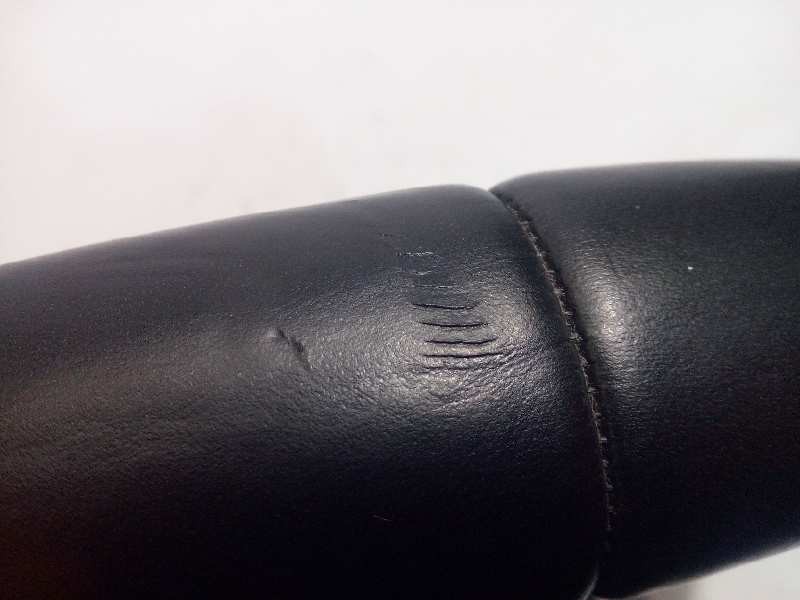 Recambio de volante para volvo v40 1.6 diesel cat referencia OEM IAM P31250592 31250591 34110217A