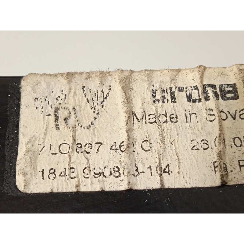 Recambio de elevalunas delantero derecho para volkswagen touareg (7la) tdi r5 referencia OEM IAM 7L0837462C  0130821765