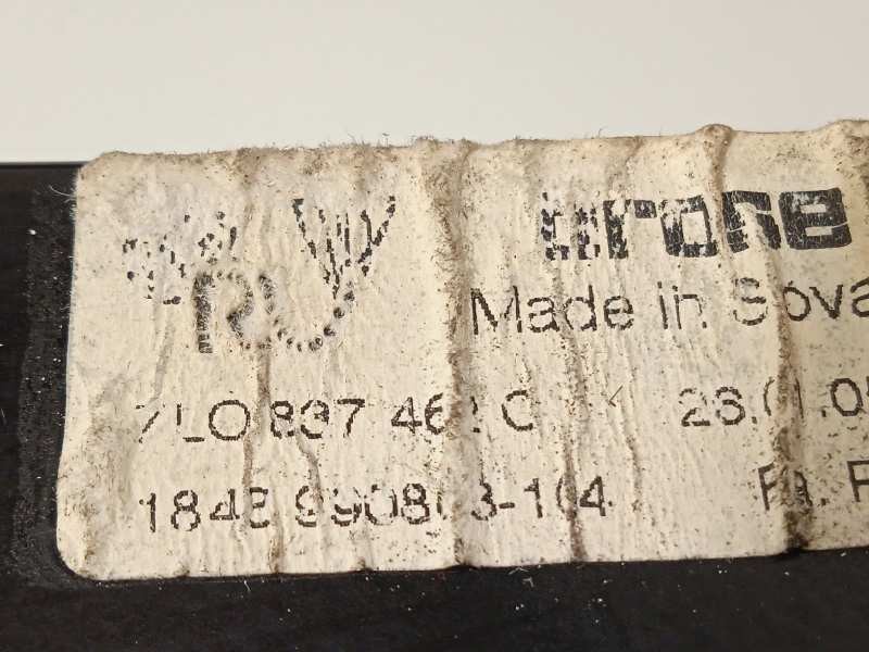 Recambio de elevalunas delantero derecho para volkswagen touareg (7la) tdi r5 referencia OEM IAM 7L0837462C  0130821765