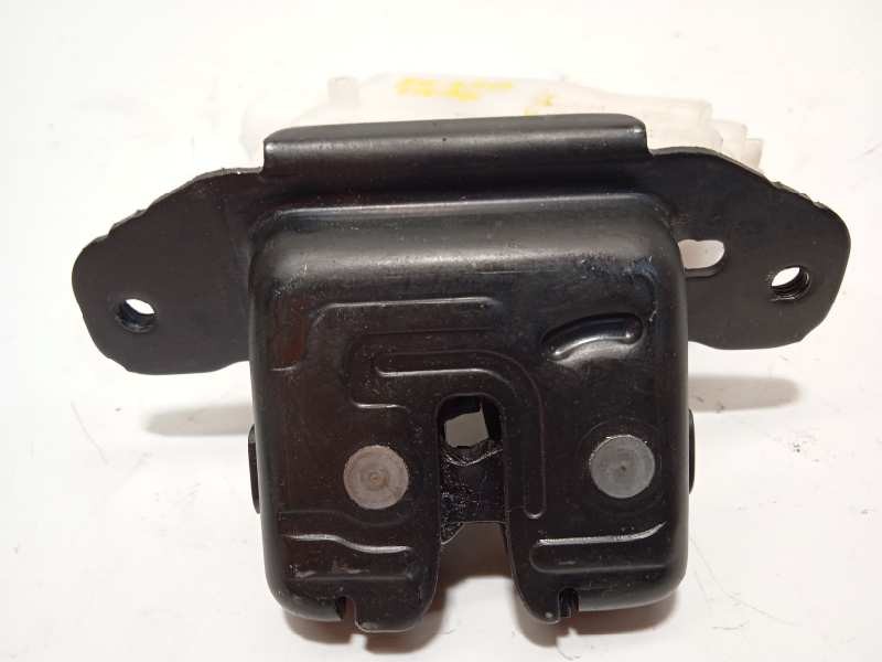 Recambio de cerradura maletero / porton para toyota yaris 1.5 16v cat referencia OEM IAM 6935002090  