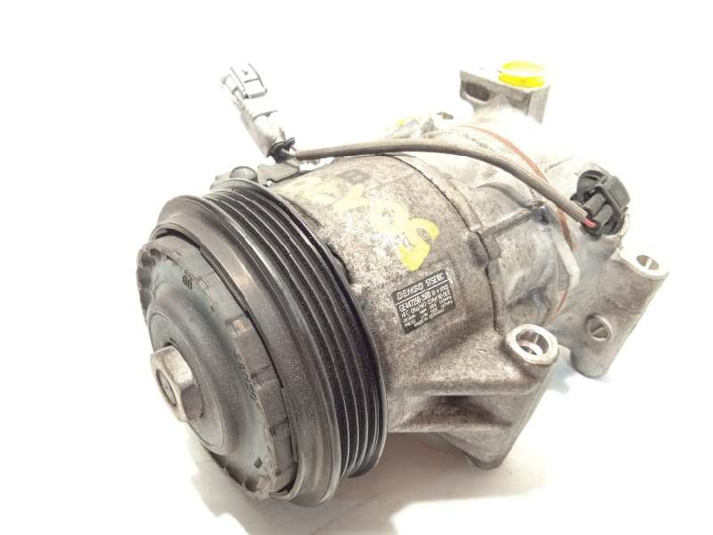 Recambio de compresor aire acondicionado para toyota yaris 1.5 16v cat referencia OEM IAM 883100DA70  4472502500