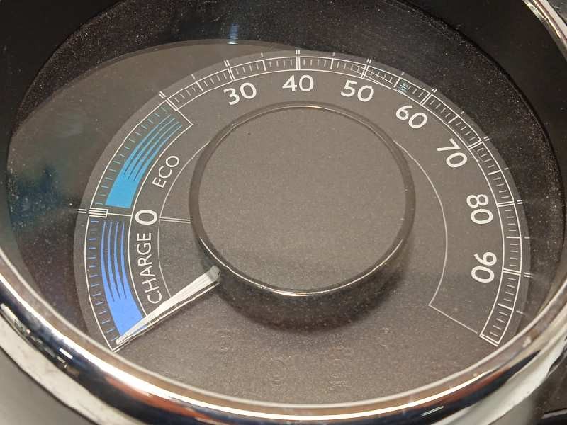 Recambio de cuadro instrumentos para peugeot 3008 hybrid4 referencia OEM IAM 9666675980  