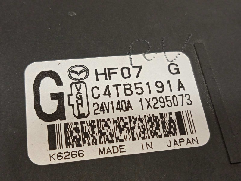 Recambio de alternador para mazda cx-30 referencia OEM IAM HF07 HF0718F00D C4TB5191A