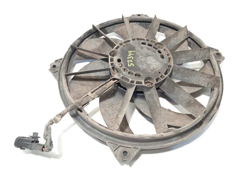Recambio de electroventilador para peugeot 3008 hybrid4 referencia OEM IAM 9673009880  1253T5