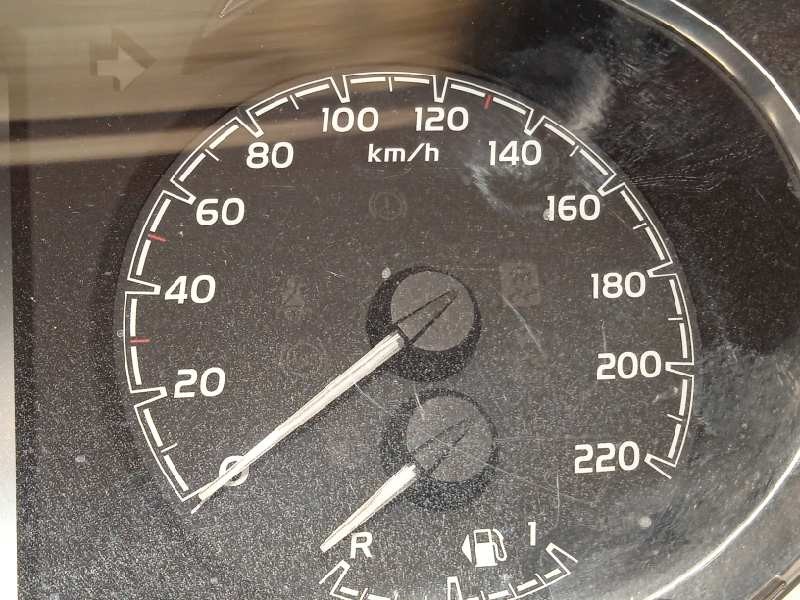 Recambio de cuadro instrumentos para toyota yaris 1.5 16v cat referencia OEM IAM 83800F5291  