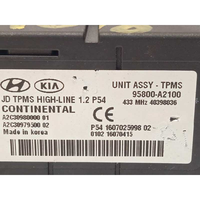 Recambio de sensor de aparcamiento para kia cee´d 1.4 crdi cat referencia OEM IAM 95800A2100  