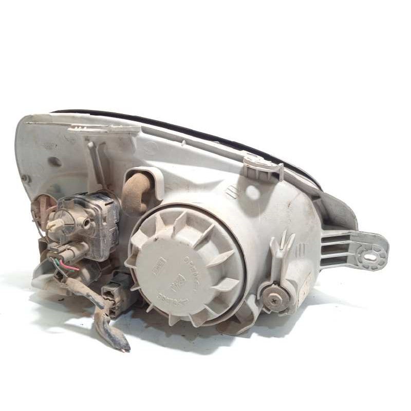 Recambio de faro izquierdo para hyundai santa fe (sm) 2.0 gls crdi referencia OEM IAM 9210126025  