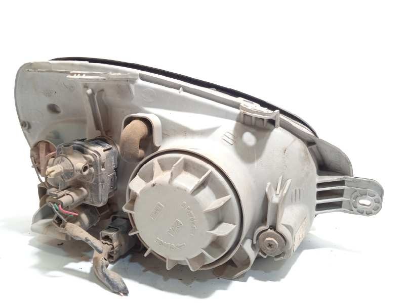 Recambio de faro izquierdo para hyundai santa fe (sm) 2.0 gls crdi referencia OEM IAM 9210126025  