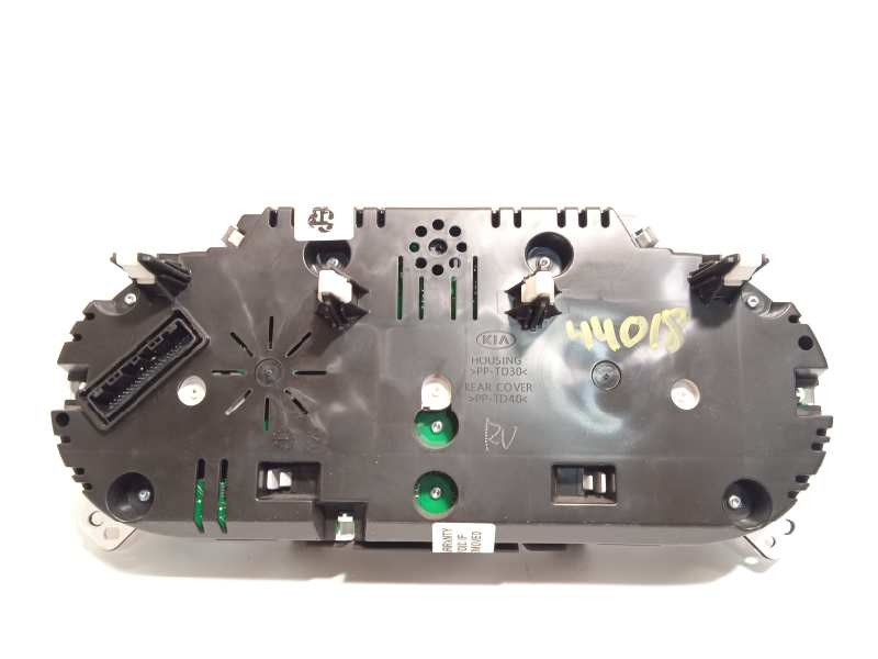 Recambio de cuadro instrumentos para kia cee´d 1.4 crdi cat referencia OEM IAM 94033A2020  