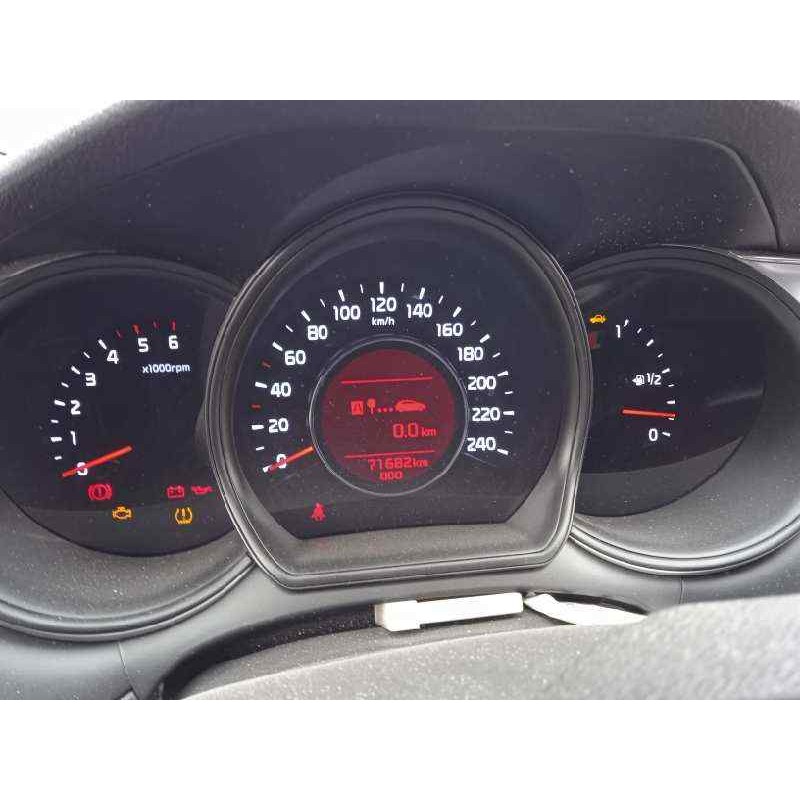 Recambio de cuadro instrumentos para kia cee´d 1.4 crdi cat referencia OEM IAM 94033A2020  