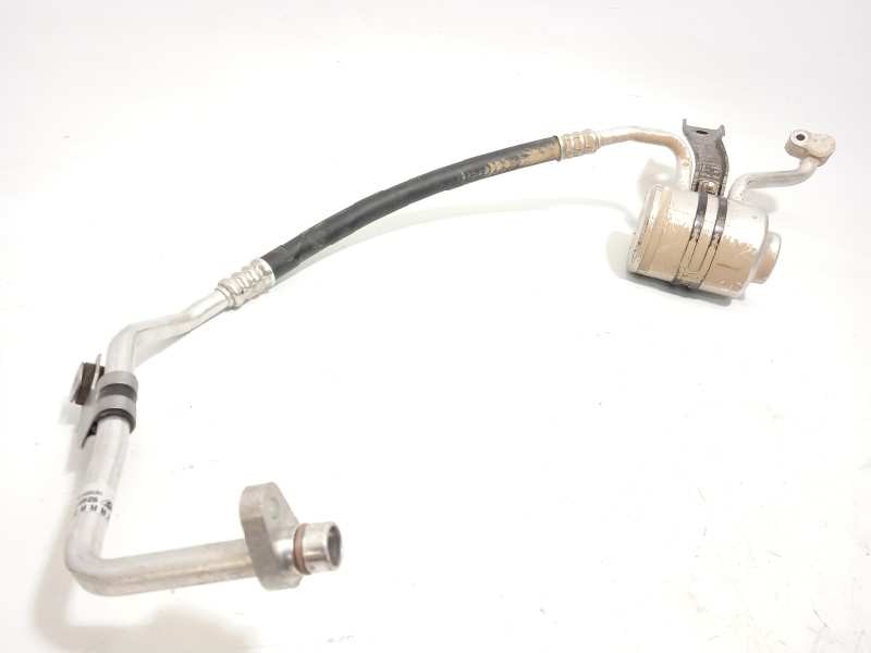 Recambio de tubos aire acondicionado para nissan leaf referencia OEM IAM 924905SH0B  