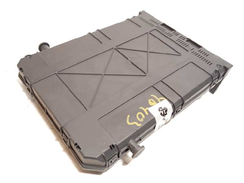Recambio de caja reles / fusibles para citroën c3 tonic referencia OEM IAM 9666952280  