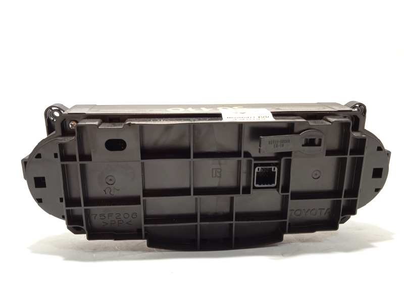 Recambio de mando climatizador para toyota yaris 1.5 16v cat referencia OEM IAM 559000D810  
