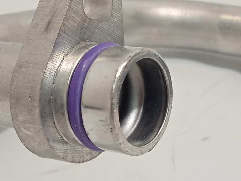 Recambio de tubos aire acondicionado para nissan leaf referencia OEM IAM 924805SH0B  