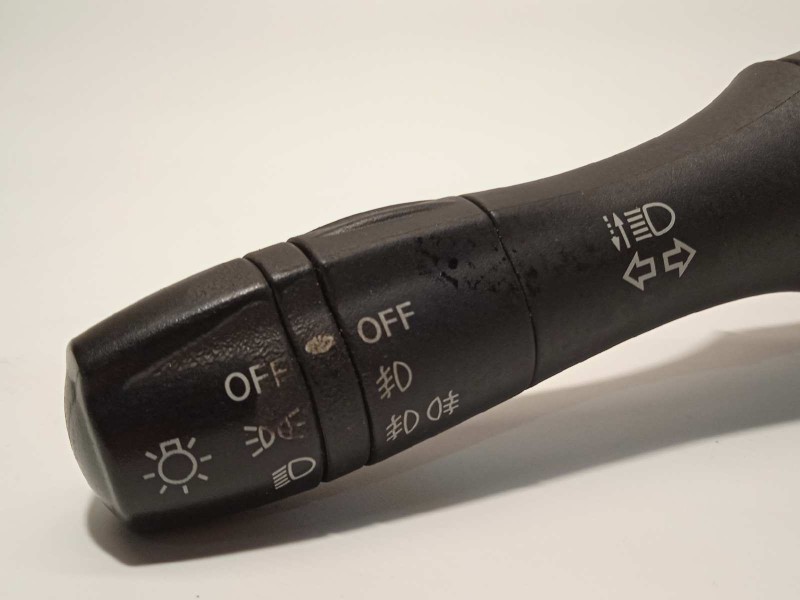 Recambio de mando intermitentes para nissan nv 200 (m20) e-nv200 furgón basic referencia OEM IAM 255604FA2B  