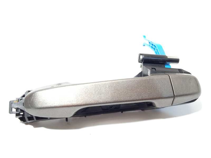 Recambio de maneta exterior trasera izquierda para toyota yaris 1.5 16v cat referencia OEM IAM 692110D904  