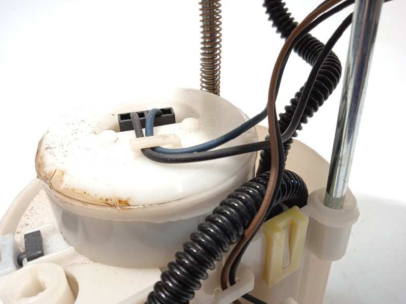 Recambio de bomba combustible para hyundai elantra (md) tecno referencia OEM IAM 311102V210  