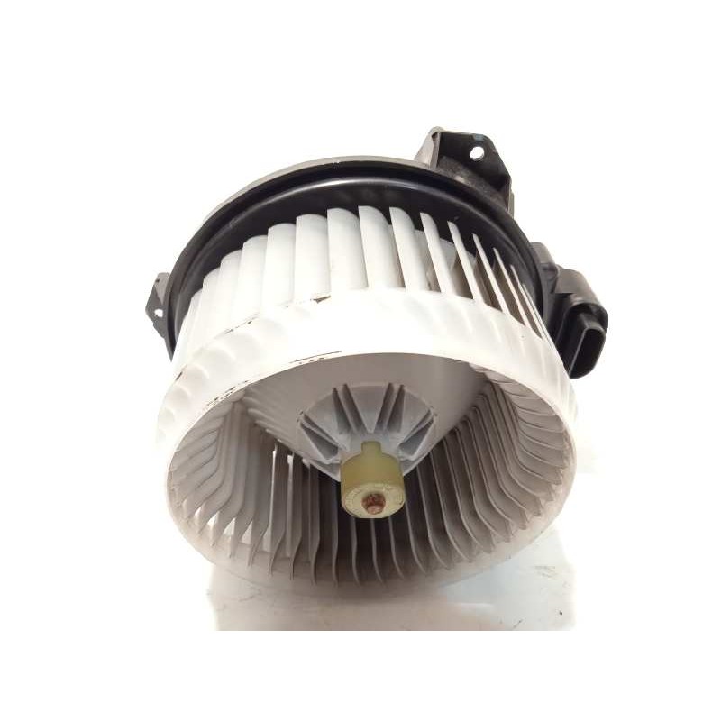 Recambio de motor calefaccion para toyota yaris 1.5 16v cat referencia OEM IAM 871030D220  