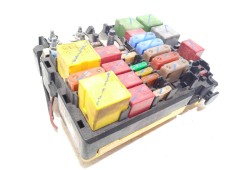 Recambio de caja reles / fusibles para citroën c-elysée shine referencia OEM IAM 9804848580   2