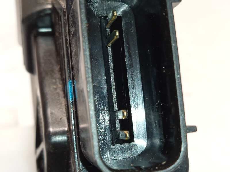 Recambio de cerradura puerta trasera derecha para hyundai elantra (md) tecno referencia OEM IAM 814203X010  