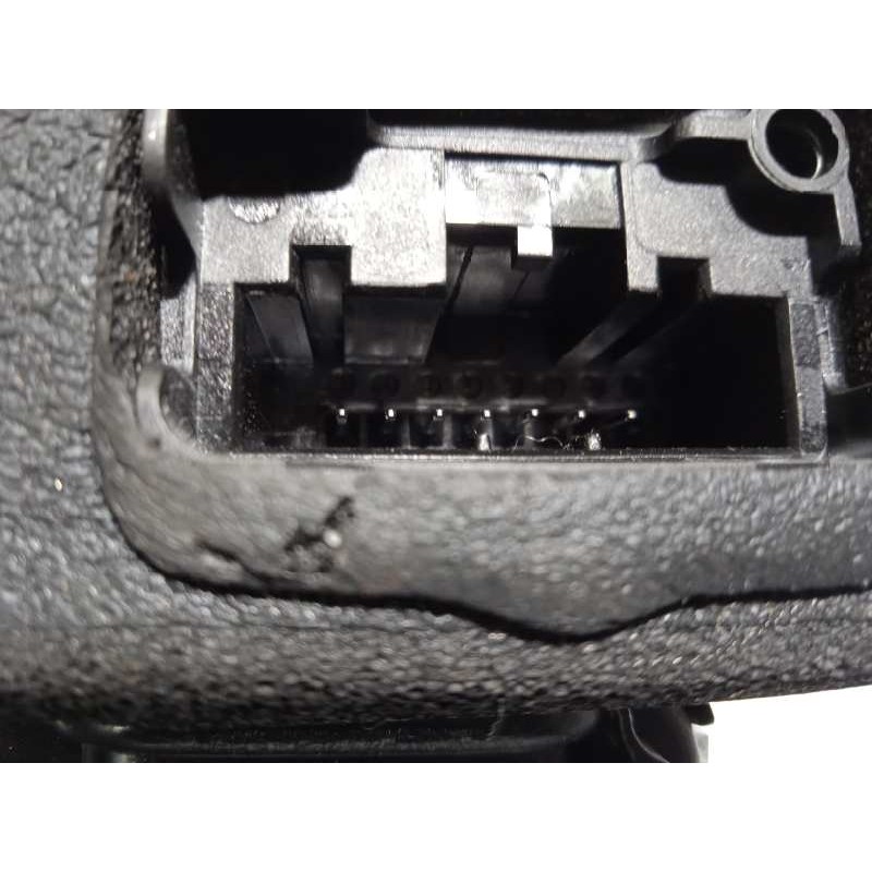 Recambio de cerradura puerta delantera derecha para volkswagen polo 1.0 tsi referencia OEM IAM 5TB837016A  