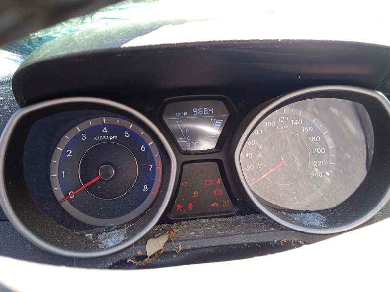 Recambio de cuadro instrumentos para hyundai elantra (md) tecno referencia OEM IAM 940063X400  