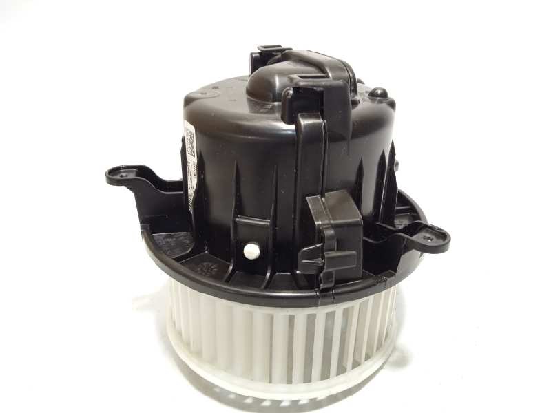 Recambio de motor calefaccion para volkswagen polo 1.0 tsi referencia OEM IAM 2Q1820021  GT860003