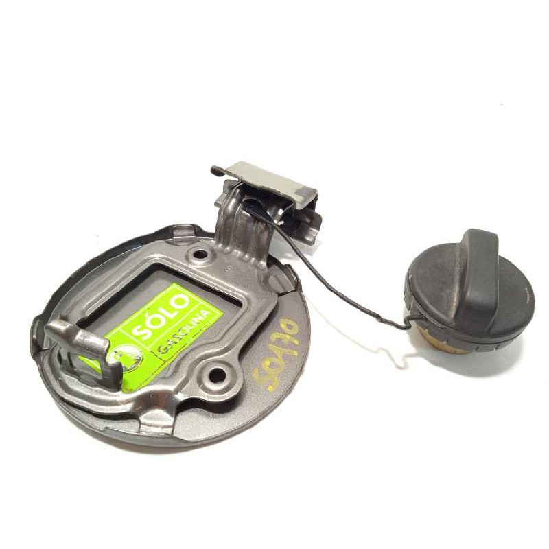 Recambio de tapa exterior combustible para toyota yaris 1.5 16v cat referencia OEM IAM 773500D080  