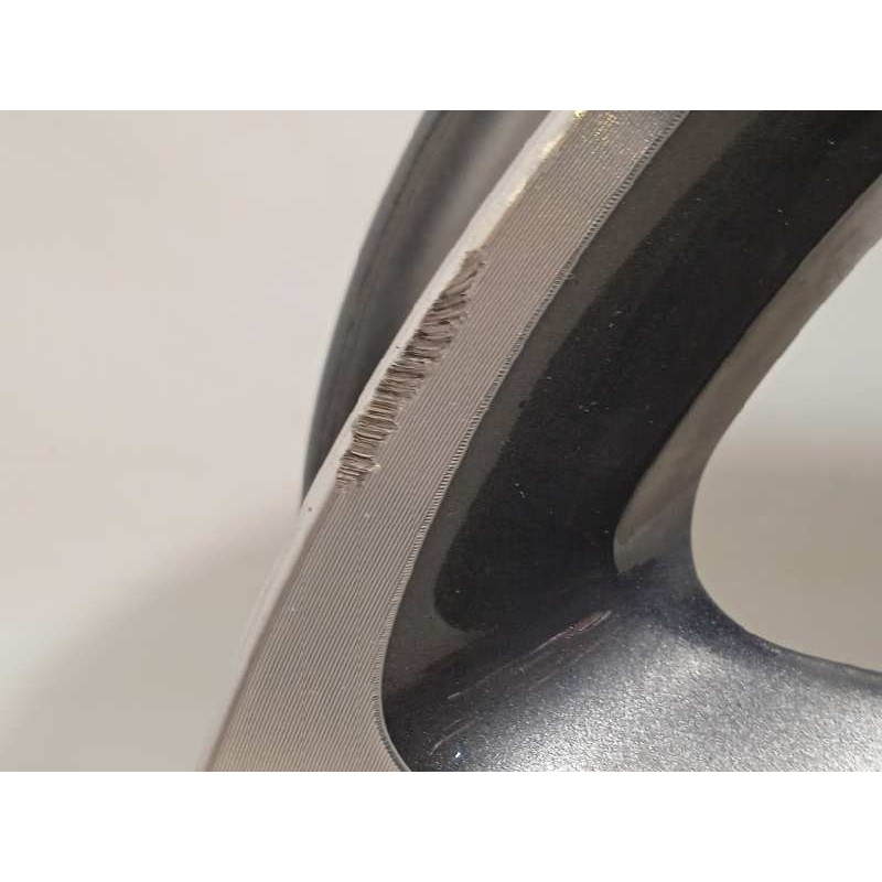 Recambio de llanta para hyundai elantra (md) tecno referencia OEM IAM 529103X800  