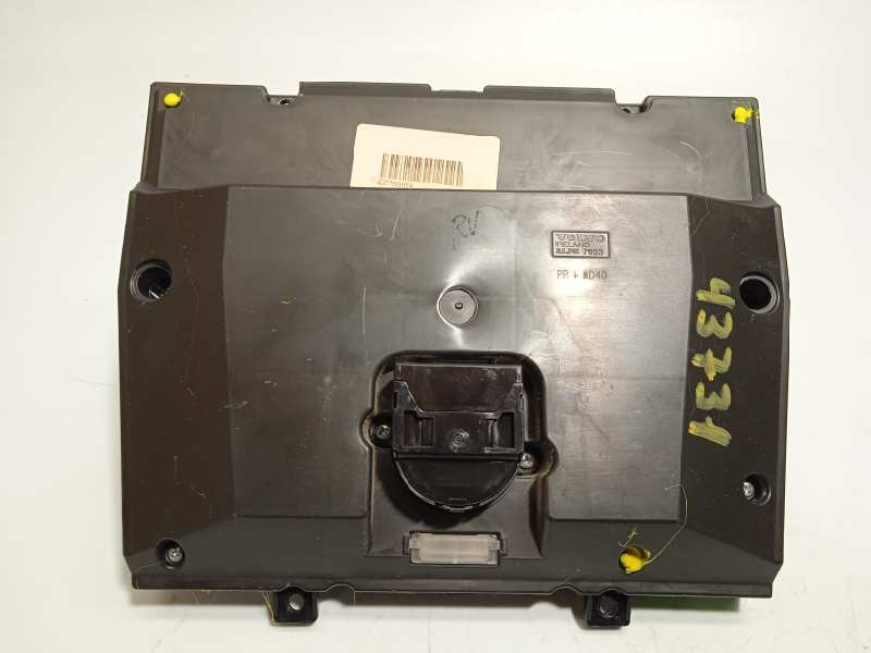 Recambio de mando multifuncion para volvo xc60 2.0 diesel cat referencia OEM IAM 31324828  