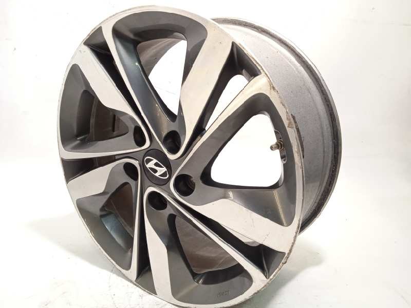 Recambio de llanta para hyundai elantra (md) tecno referencia OEM IAM 529103X850  
