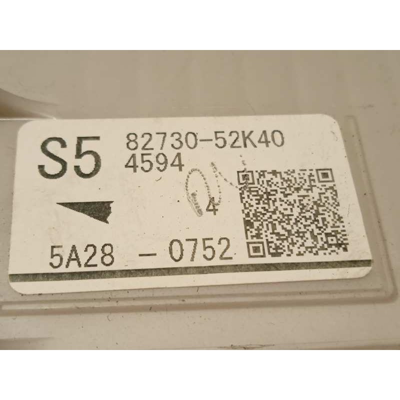 Recambio de caja reles / fusibles para toyota yaris hybrid feel! referencia OEM IAM 8273052K40  